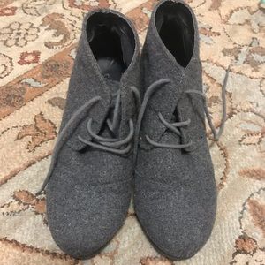 Charcoal wedge booties